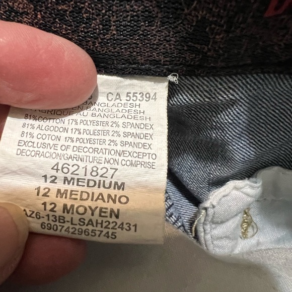 Lee Blue Jean Shorts with Comfort Waistband and Mid-Thigh Length - Picture 4 of 5